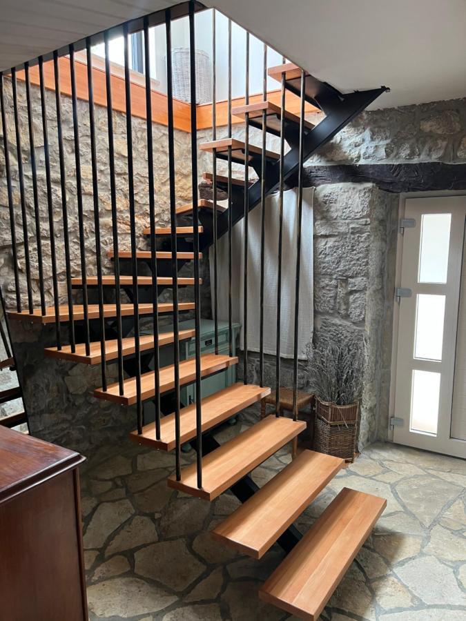 Villa Mavrici, Neighbors Free Buzet Exterior photo
