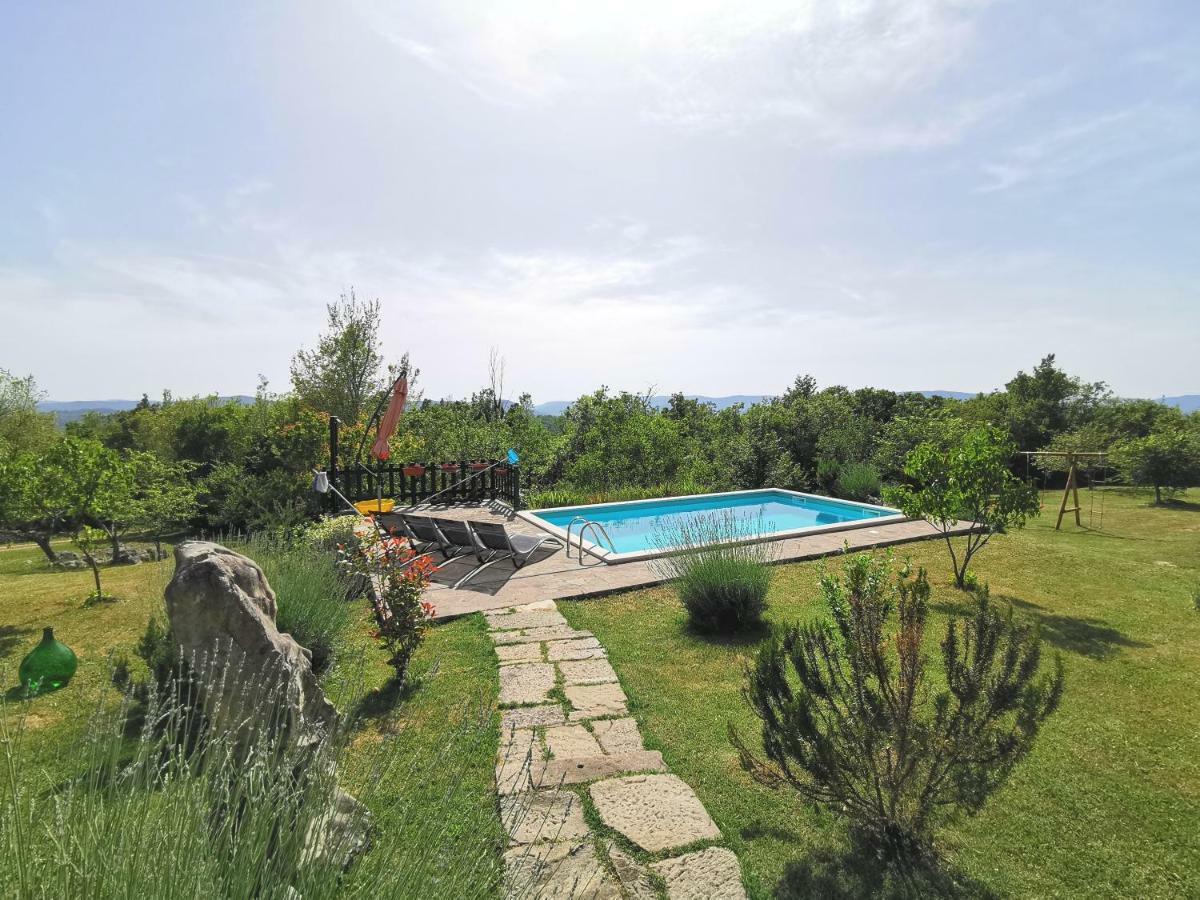 Villa Mavrici, Neighbors Free Buzet Exterior photo